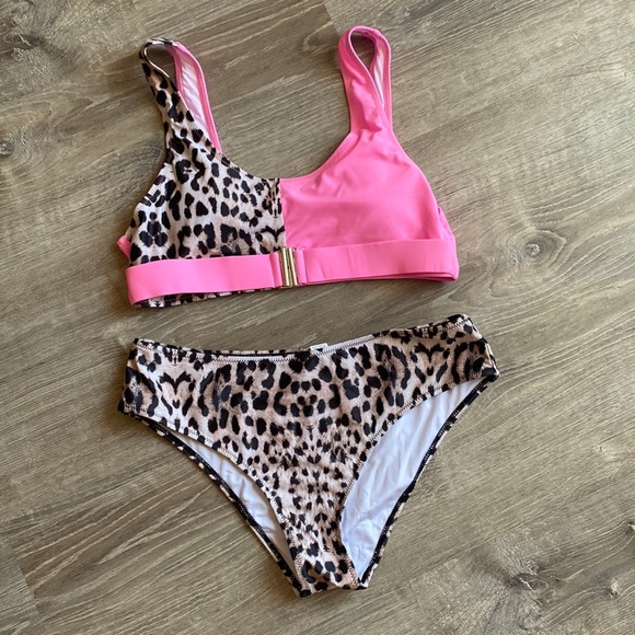 Bikini swimsuit - Picture 3 of 6